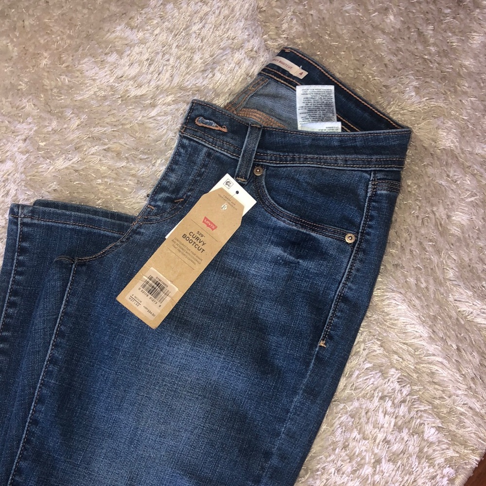 Levi’s 529